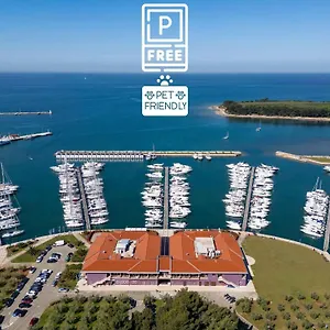 Hotel Boutique Nautica - & Wellness, Free Parking, Pet Friendly Novigrad (Istria)