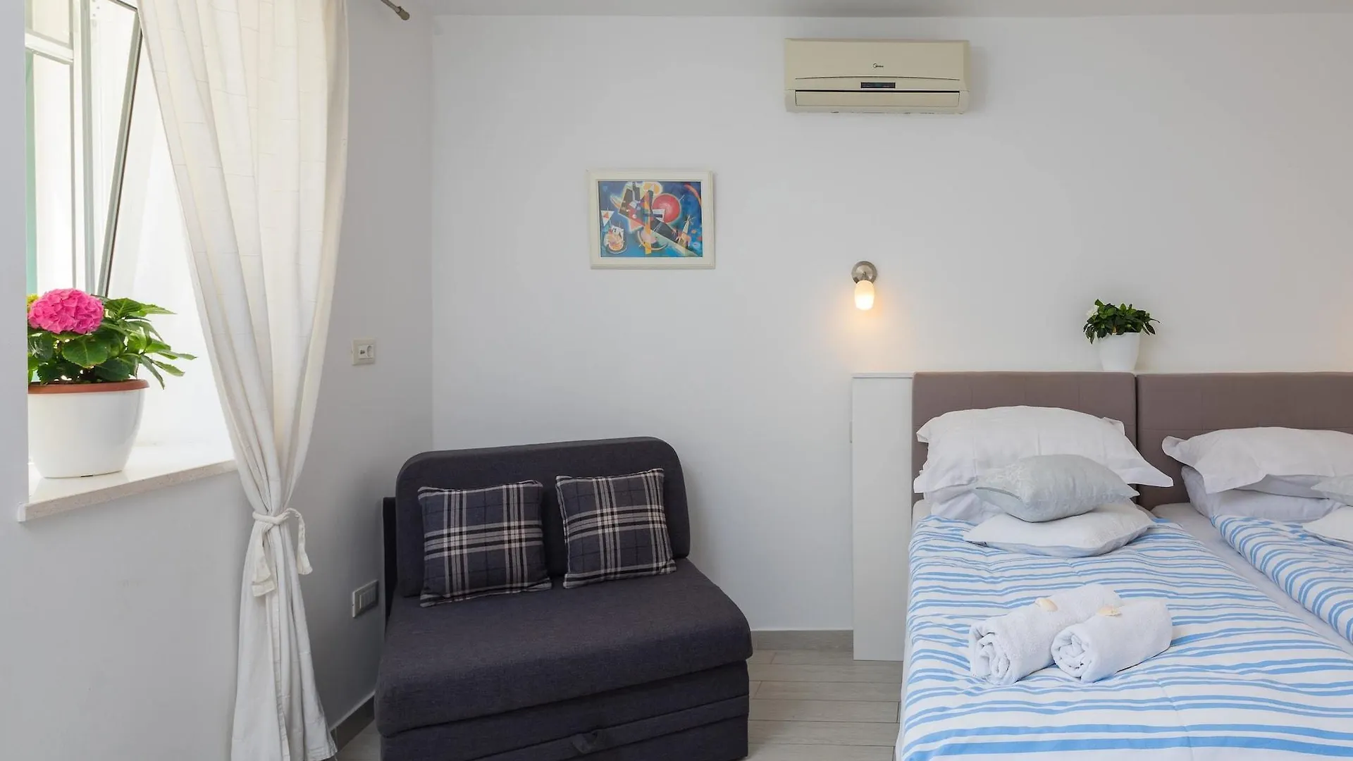 Guest house Split Center Suites